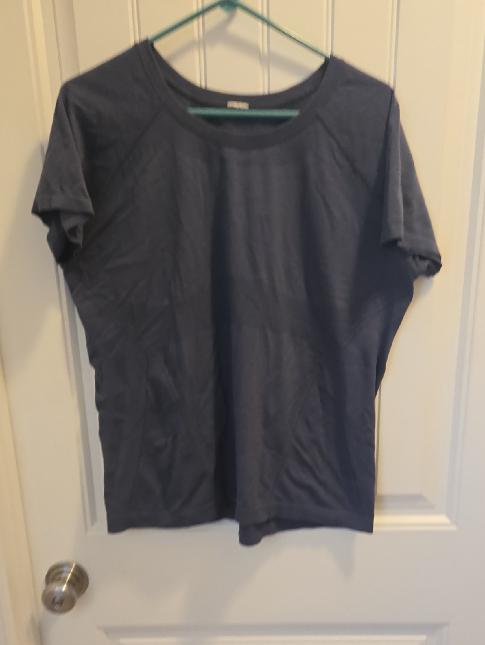 Athleta Momentum Tee
